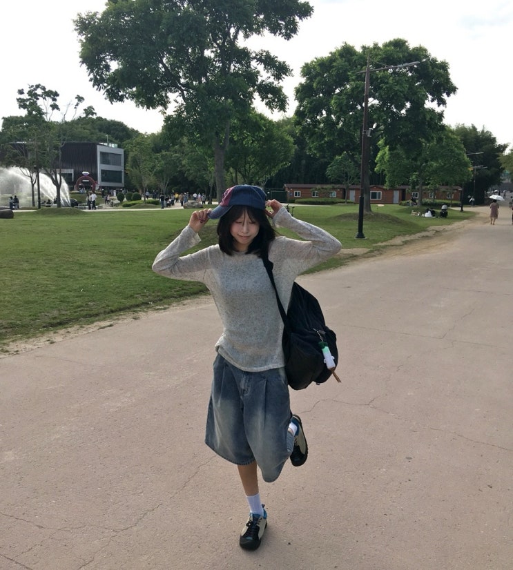 스탠다드 에러 87-STAN173 미스티 크랙 워싱 핀턱 버뮤다 데님팬츠 빈티지 블루