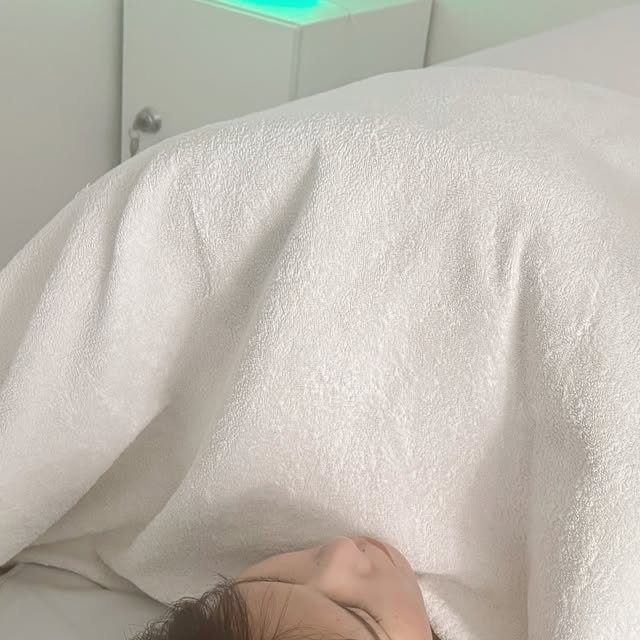 데이지🌸 on Instagram: "#협찬 다이어트에 찐인 비만기기관리들로만 조합된 비만프로그램이 있는 제이알센터에서 #복부슬리밍관리 받고왔어요! 👉🏻전신스파+ 👉🏻운동8배효과EMS+ 👉🏻RE