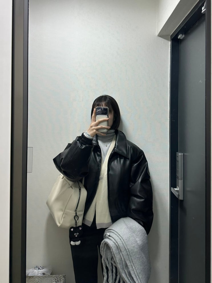 비바브라운 카라 벌룬 투웨이 크롭 레더 숏패딩, 올겨울 장착완료🖤🧥