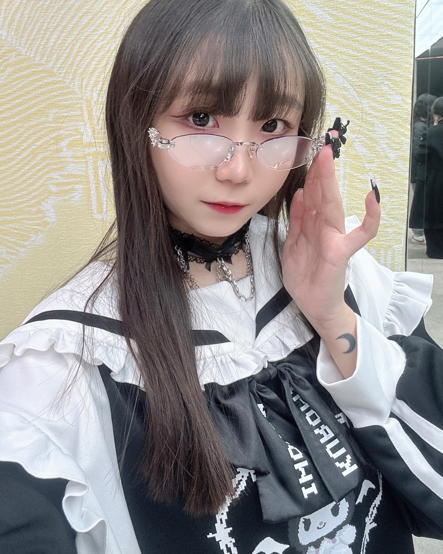 젠트루몬스타 🕶️
(원래 이런거 귀찮아서 안쓰는사람)