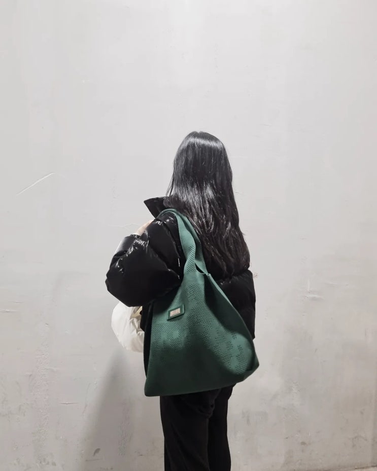 쇼퍼백 플리티카 다이아 니트백 데일리백으로 괜찮네요