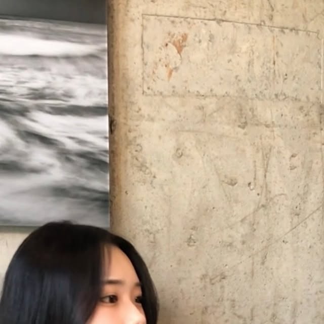 다빈 on Instagram: "#광고 ✨
*85-VIVA040 유틸리티 빈티지 오버핏 레더 자켓
🩶 여유로운 오버핏 실루엣의 레더 자켓
🩶 단정한 카라 패턴으로 깔끔한 무드 연출
🩶 부드러운 광택감의 레더 원다으로 제작
🩶 투웨이 지퍼를 사용하여 다양한 스타일링 가능 

#광고#비바브라운#VIVABROWN#FASHION#OOTD#KNITWEAR#스트라이프#레더자켓#빈티지자켓#오버핏 #06 #모델 #reel #potography"