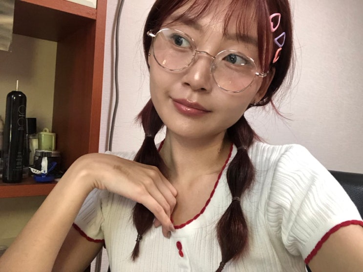 쿨톤, 웜톤 다 잘 어울리는 안경브랜드 모먼트어스 momentus ENKO 브라운 안경코디