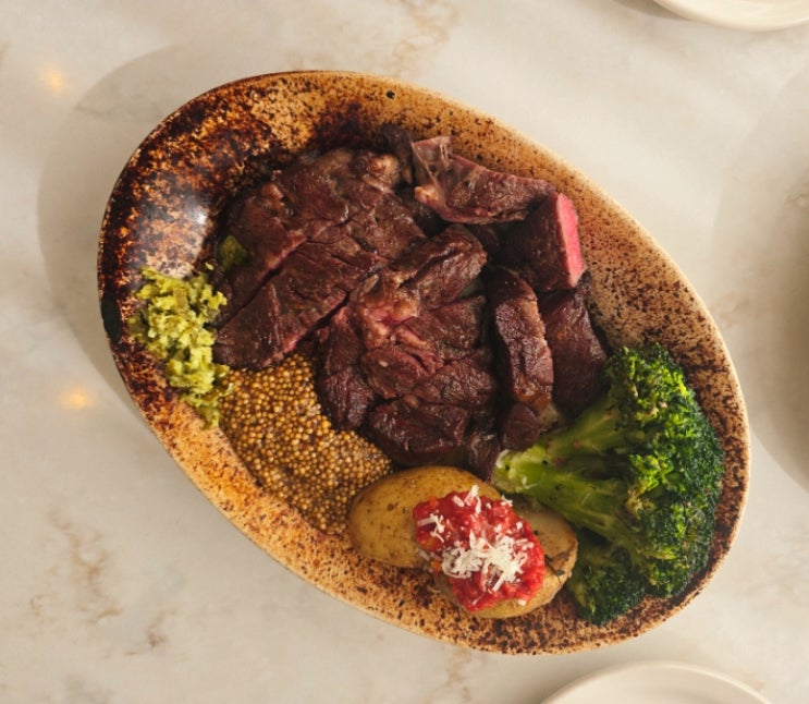 업스테어키친 밤리단길점 분위기와 맛 모두 잡은 일산 파스타 맛집