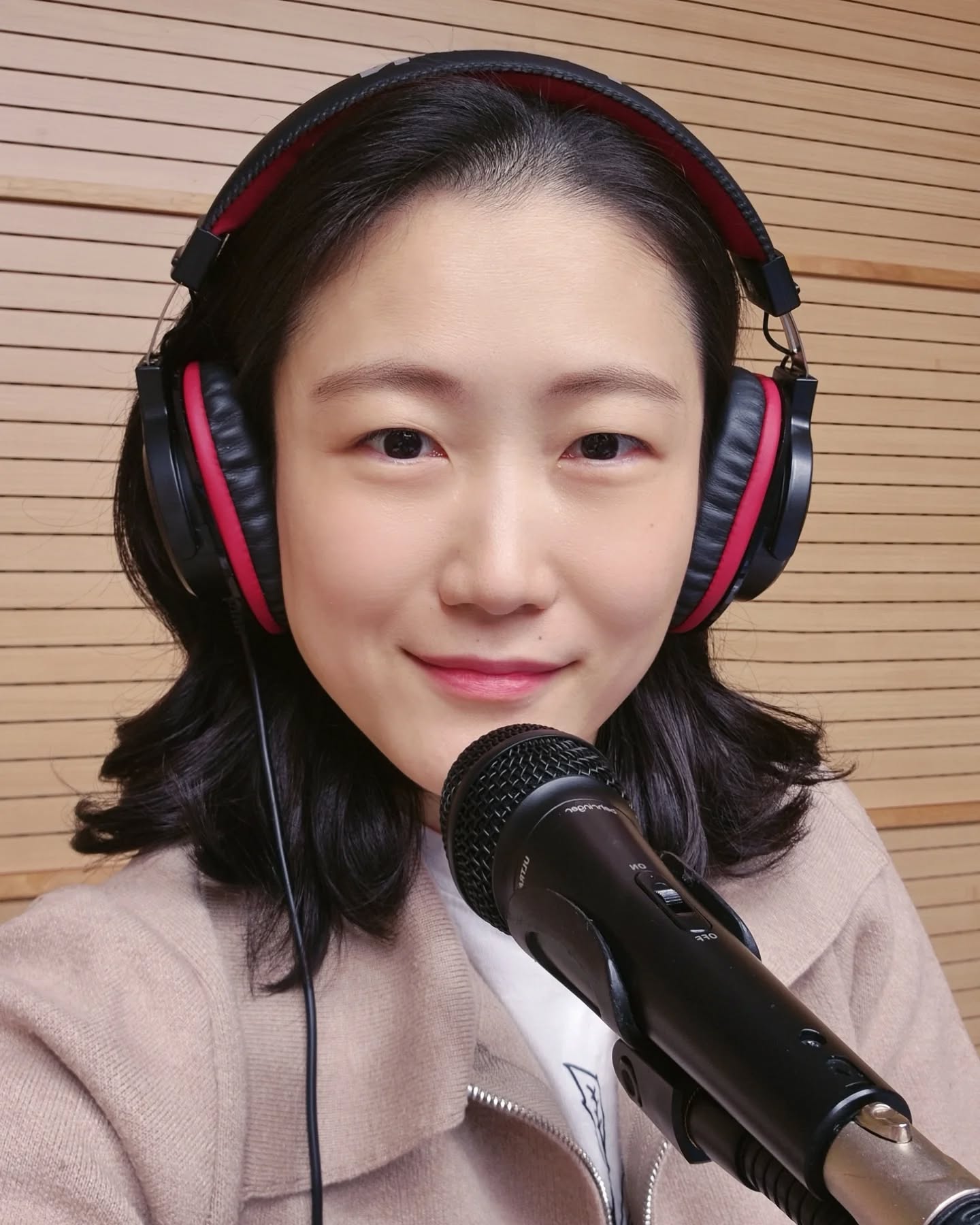 #사형제맘쭈

🌈  육아의 날개 ep25. 딸기 이야기 🌈 

원주시 새소식 DJ 해피맘 

 오늘도 육아맘을 응원하는  라디오방송 11시에 시작됩니다!!!

jjuu_84
프로필 링크타고 고고!!!

  #1월 #독감 #나만의닥터 #비대면진료앱 #딸기 #딸기보관법 #딸기체험농장 # 원주소식  #원주시 #시민방송 #육아정보