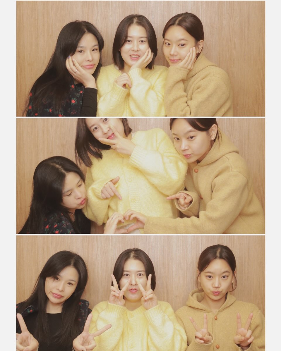 📸24.11.28
큰일났다 너무 밀렸다 
구미원정대🚗
아토와 기념사진 ㅋㅡㅋ
