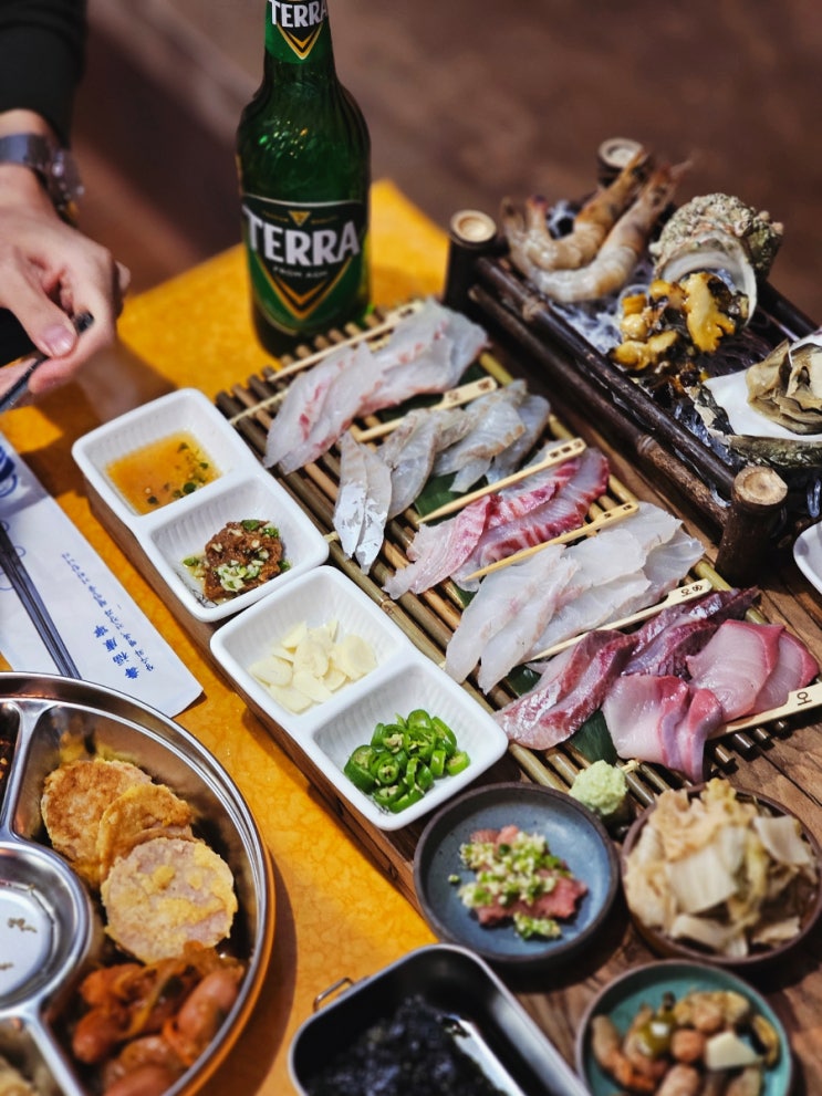 삼성동숙성회 배에서 먹는듯한 컨셉의 강남횟집 해화장