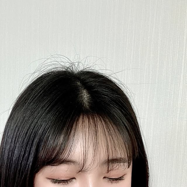 윤져니 on Instagram: "#광고 @2an_official 🌸✨ 정원의 흩날리는 꽃잎의 화사한 감성을 담은 Blooming Garden컬랙션 ✨🌸 2025년 새해 첫 컬렉션, #블루밍가든컬렉션 다들 만나보셨나요?🍃 봄을 미리