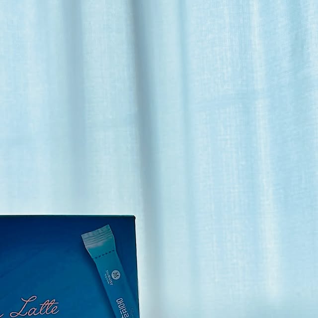 하나하루 on Instagram: "#협찬 #맥널티 #아이브루바닐라라떼 집에서 편하게 아이브루 바닐라 라떼 한잔 ☕️ 커피와 잘 어울리는 미국산 바닐라 추출물이 함유 되어 있어 고급스러운 풍미를 느