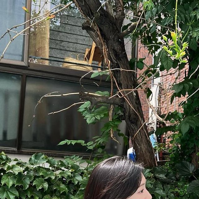 성쥬 | 코덕 뷰티 모델 ♥ on Instagram: "💛🧡💛🍎💛🧡❤️"