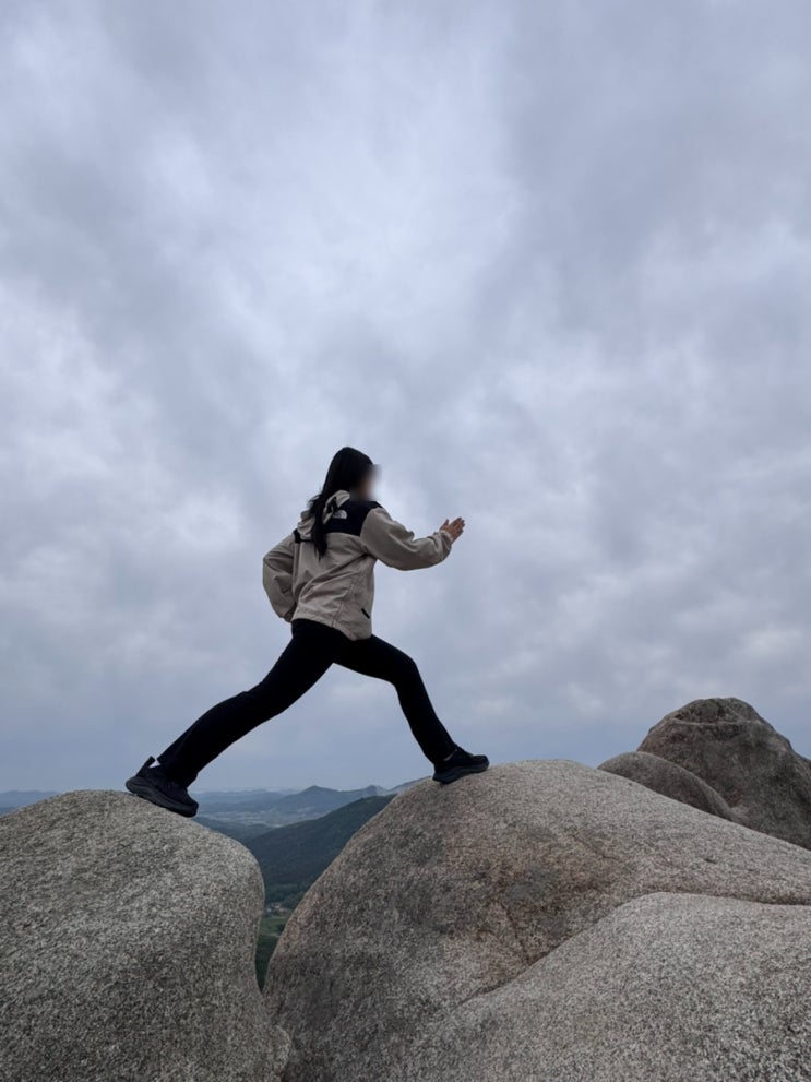 충남 홍성 가볼만한 곳 용봉산 등산 후기 고양이가많은산
