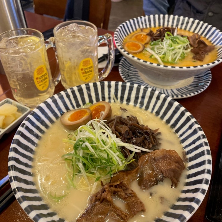 불향 가득한 돈코츠맛집 홍대 데이트코스 : 라멘집 홍대본점(미스터라멘 서교점)