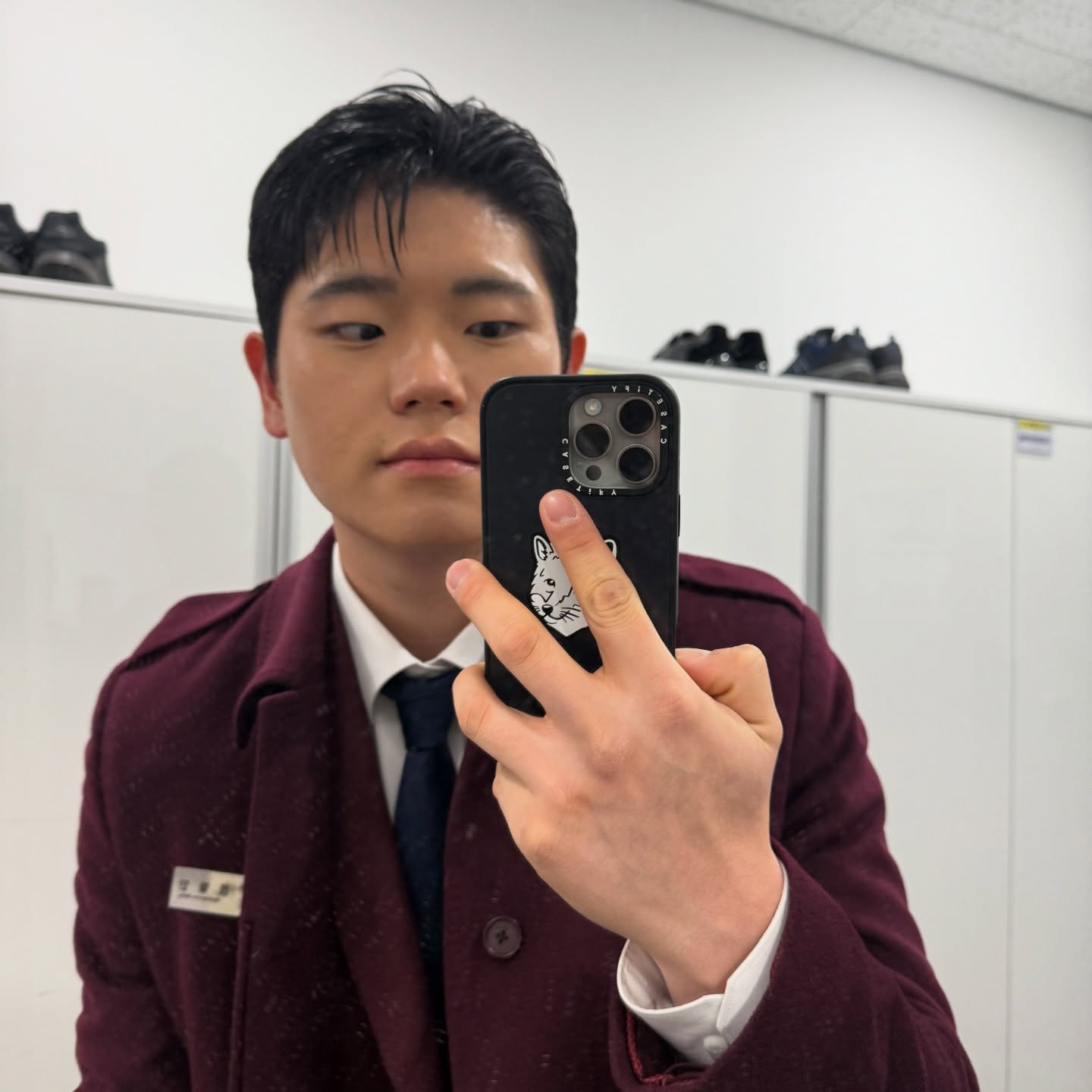 승무원은 뚠뚠 오늘도 뚠뚠 열심히 일을 하네….