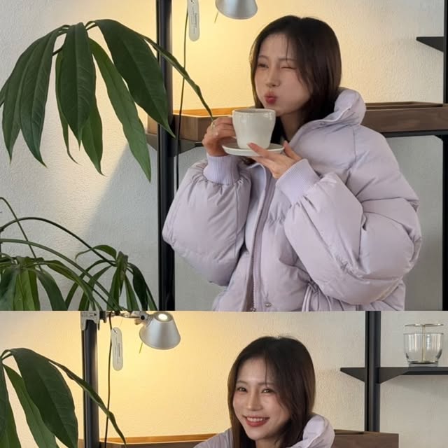 효경 on Instagram: "#광고 롱패딩 보단 숏패딩💜

부담스럽지 않은 크롭 기장의 #오사와 “포밍 크롭 스트링 패딩 점퍼(PURPLE)” 
컬러까지 화사한 퍼플 컬러를 선택했더니 얼굴이 좀 더 예뻐보이는 느낌~~ ㅎㅎ (이힛) 

하이넥 형태로 목을 감싸주니 추위 잘 타는 저한테 딱이었어요 ㅎ OSAWA #크롭패딩 이 캐주얼룩 • 페미닌룩 • 트렌디룩 • 데일리룩 • 데이트룩 등등 다 잘 어울리는 #숏패딩 이에요. 

포인트 ✔️ 하단에 스트링을 당기면 셔링이 생기면서 러블리하고 안정적인 실루엣을 연출해준답니당 >< 

롱패딩보다 숏패딩인 사람~~~ 👏 👇
https://osawa.co.kr/"