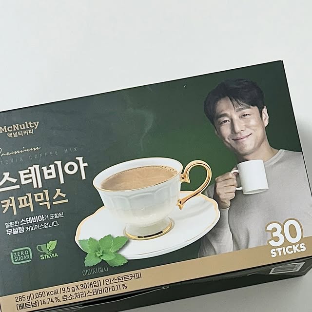 맛도리전주 | 밀키트 전주맛집소개 on Instagram: "#협찬 설탕은 ZERO, 달콤함은 그대로! 믹스커피 포기 못하지만 건강도 챙기고 싶다면? 맥널티 스테비아 커피믹스 강추! ☕️ 배우 지진희 커피