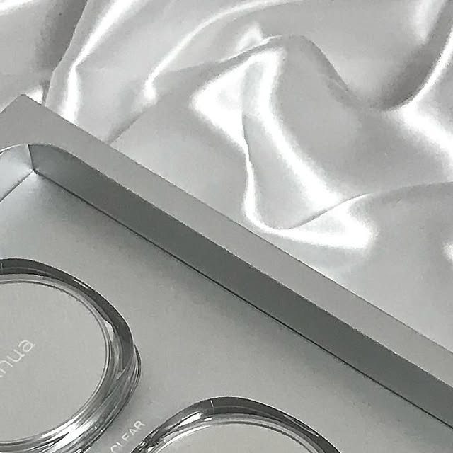츄 on Instagram: "#제품제공 (타채널) @anua_kr 
🫧아누아 결쿠션 🫧

피부에 사르르 녹아드는 결광✨메이크업 초보도 쉽게 쓱쓱–
결 하나하나 매끈하게 채워주는 쿠션이에요! 🪽🤍

➊ 얇고 가볍게 밀착돼서
➋ 들뜸 없이 깐달걀처럼 착붙🥚
➌ 속은 촉촉, 겉은 보송 결광 피부 완성

#아누아결쿠션 #결광쿠션 #아누아쿠션 #메이크업초보템 #쿠션 #쿠션팩트추천 #쿠션추천 #코덕 #코덕맞팔환영 #코덕리뷰 #코덕스타그램 #코덕그램 #코덕환영 #코덕맞팔"