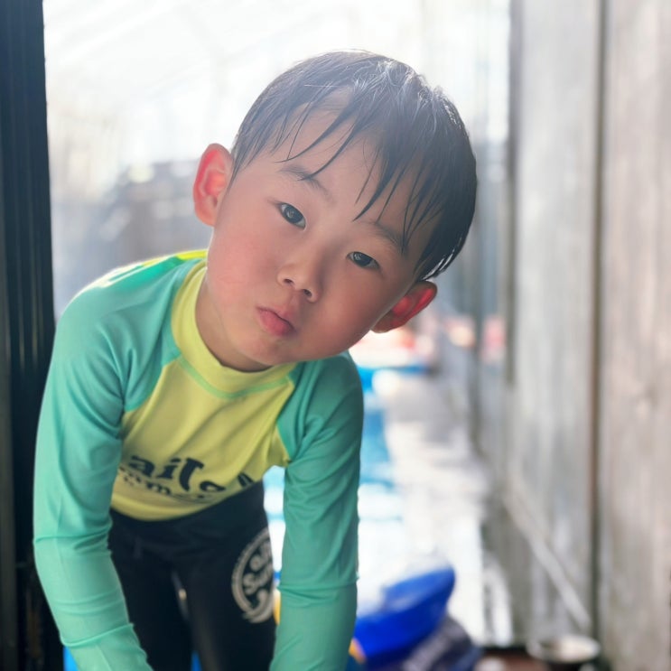 어린이수영복 에일로 프리미엄 유아래쉬가드 워터레깅스 상하의 세트
