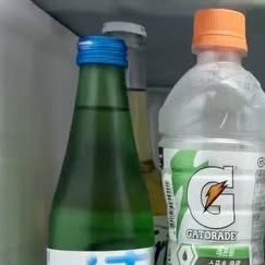 제품리뷰 dm주세요 on Instagram: "#협찬
냉장고 음료정리 정말 힘드셨죠?
아이들도 많고 평소 음료를 너무 좋아하고 자주 섭취하고있는데요
제 눈에 들어온 음료수디스펜서를 준비하게 되었답니다
가격도 착하고 조립도 간편하고 사용법도 간단한데 냉장고정리를 한방에 해줄수있는 제품이 아닌가싶어요
음료칸 주류칸 나눠서 정리해도 너무 좋을꺼같아요
음료가 필요한 영업장에서도 꼭 필수가 아닌가싶어요
냉장고정리는 이제 탱이하우스와 함께해요

#냉장고정리#냉장고디스펜서#음료수디스펜서#혼합#음료디스펜서#탱이하우스"