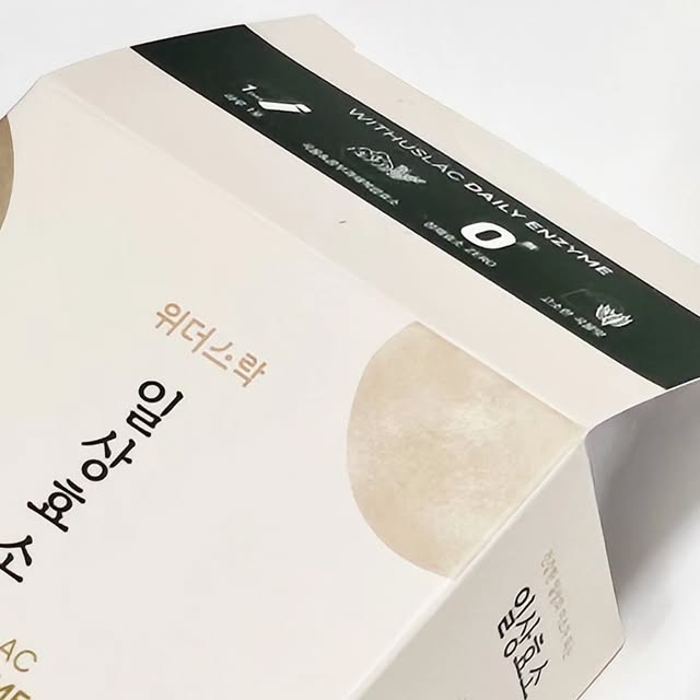 쿸소 on Instagram: "#광고 자연발효 효소 x 콤부효소로 꽉 채운 위더스락 일상효소🌾

하루 하루 바쁘게 흘러가는 일상 속 방치된 몸을 위한 한 포!

위더스락 일상효소는 오직 원물자체에서 자연발효된 효소만으로 502,000unit 역가수치를 완성한 제품이에요.

✅️ check_point
시너지를 높여줄 곡물&콤부과채 복합효소
한국인 입맛에 딱인 15곡 곡류효소
풍부한 식이섬유 25% 함유
부드럽고 고소한 곡물 맛!

평소 소화가 잘안되어 더부룩함이 잦거나 불규칙한 식습관으로 고민이셨던 분들에게 추천드려요!

#일상효소 #임산부효소 #효소 #임산부효소 #곡물효소효소 #곡물효소 #발효효소 #위더스락 @withuslac_official"