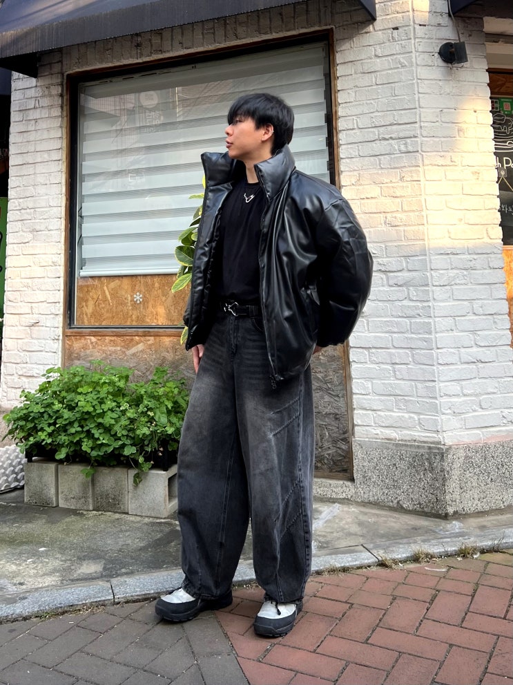 오버핏 패딩추천 스탠다드 에러 유틸리티 하이넥 레더 패딩 블랙 87-STAN104