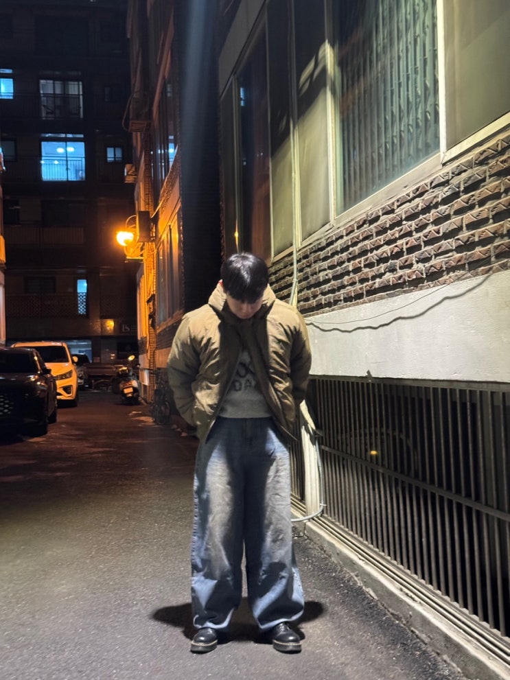 컬러감이 예쁜 스탠다드에러 '빈티지인디고' 벌룬핏 데님팬츠 후기