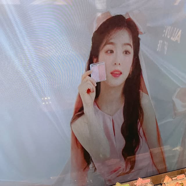 엘린 on Instagram: "#광고 @2an_official 코덕이라면 투에이엔 제품 하나쯤은 갖고 있어야 됩니다..❤️‍🔥 제가 섀도우 팔레트를 너무 잘 쓰고 있었는데 아니아니 투에이엔이 하라 맛집이더라구