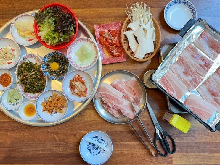 Sarah의 부천 맛집 [ 문달식당 ] - 신중동점 / 신중동 맛집 / 냉동삼겹 / 부천냉삼