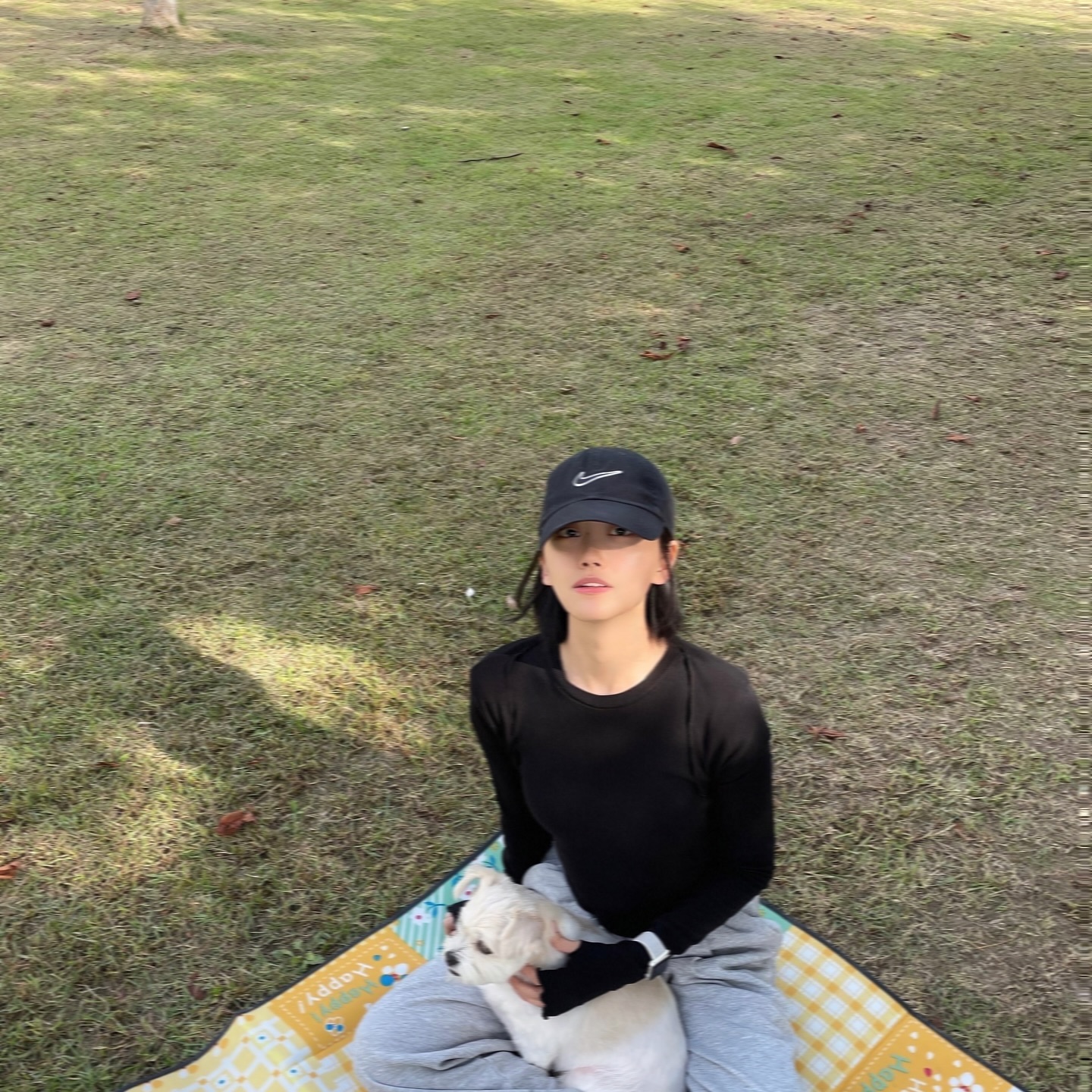 🐾
날씨가 너무 좋아서 할일미루고 봄이랑 놀았따.