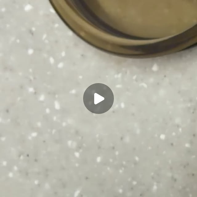 찌니얌 on Instagram: "#광고

리얼~ 한 말차라떼를 집에서도 먹고싶다면?
쟈뎅 말차라떼로 다양한 말차라떼를 집에서도
카페온것처럼! 

6가지 종류로 다양하게 있는데 
그중 픽은 딸기/ 바닐라 / 블루베리!
파우더안에 동결건조딸기가 있어서 리얼딸기라떼!
특히 바닐라라떼는 더 깊은 풍미가 느껴져서 
한잔만으로는 끝내기 어렵잖아...!

이제는 말차라떼는 무조건 쟈뎅!

#쟈뎅"