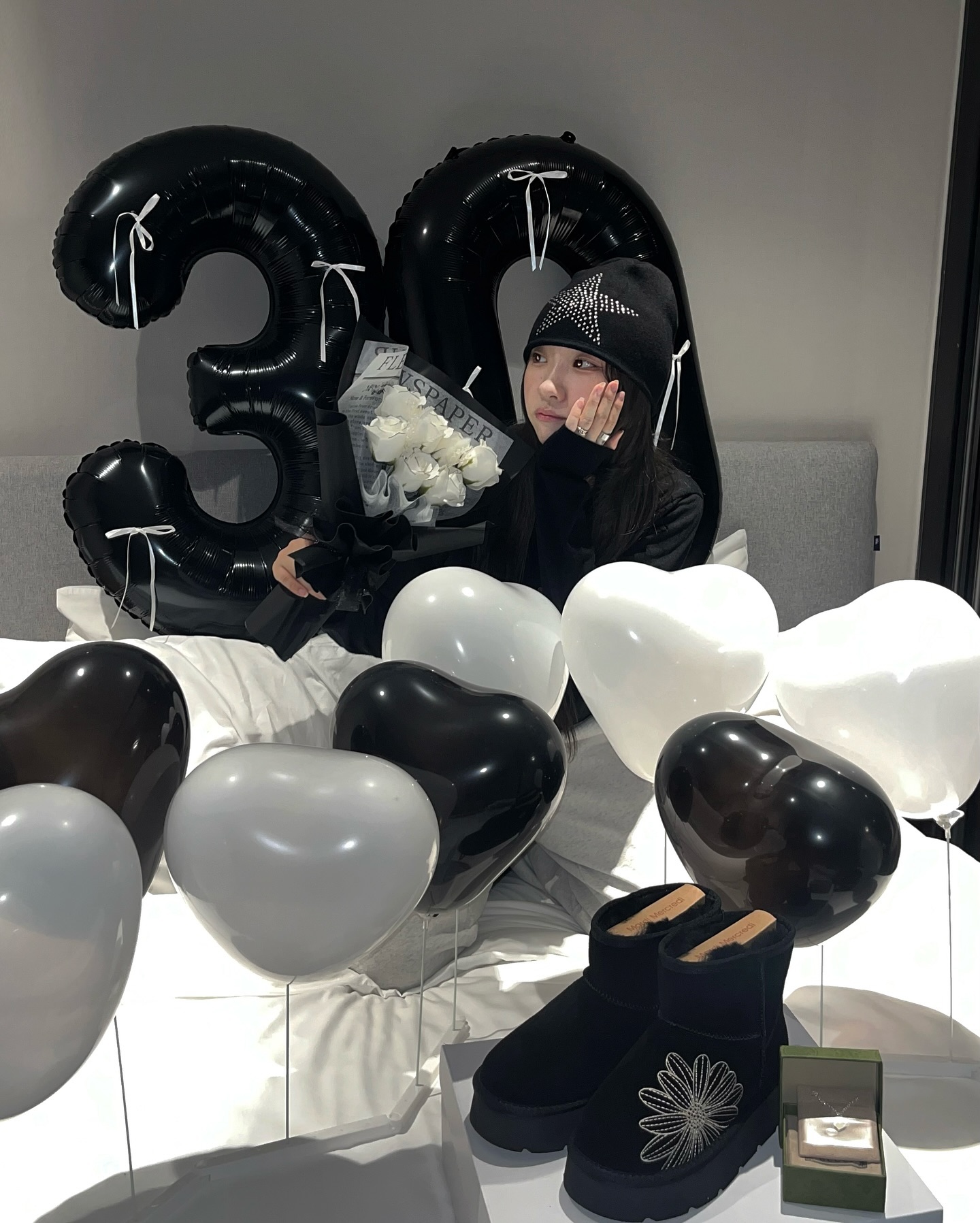 30 years old ~ ~~🥹🫶🏻🤍🖤🤍🖤