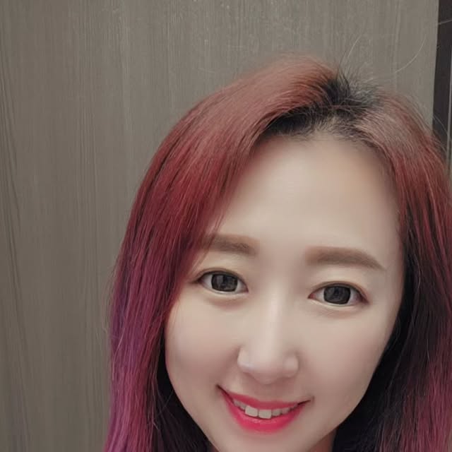 쩡이:D on Instagram: "#광고 #협찬  헬퓨 메모리 부스터 은행잎추출물
  포스파티딜세린

두뇌건강관리!!
기억력과 인지력 개선에 도움을주는 
포스파티딜세린🥰
40대 중반을 달리고있는쩡이😅(중반가고있는듕ㅎ;)
요즘들어 더더욱 깜빡깜빡하는게 진심
심해진거있죠😭 
저희 부모님은 진작에 두뇌건강관리하시고 계셧는데요~ 이번에 협찬받은 헬퓨제품❤️
은행잎추출물 포스파티딜세린!
혈류촉진을통해 기억력개선 효과 극대화와 혈액순안에 도움을주는 제품입니다~
꼼꼼하게 엄선하여 만든 최고의 4종 배합과
100% 안심하고 섭취가능한 NON-GMO 원료 사용
진짜 믿고 먹을수있겠죠?
저희 부모님도 헬퓨제품으로 다시 사드릴려구요✌️
정말 40대가되니 ㅜ 벌써 말하다가도 가끔 멈짓하고
뭘사러갓다가도 뭘사러왓지?이러더라구요ㅜ
미리미리 두되건강 챙기자규요~ 저도 꾸준히 섭취해보려구용~❤️
🎈채식주의자도 안심섭취! 
🎈소화가 쉬운 식물성 연질 캡슐 사용
🎈첨가물 부형제 제로!

#헬퓨 #포스파티딜세린 #기억력영양제 #뇌영양제 #수험생영양제 #뇌영양제추천 #고등학생영양제 #뇌건강영양제 #건망증영양제 #건망증 #치매예방

#좋아요
#좋아요그램 #좋아요환영"