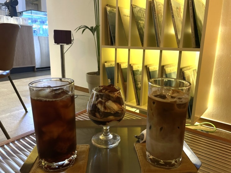 합정 디카페인 전문 신상 카페 : 디카커피랩 합정