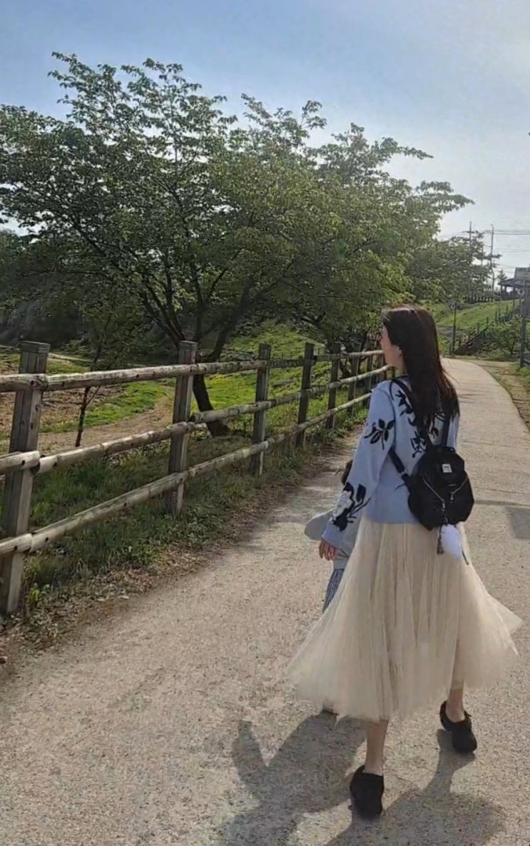 여성백팩 데일리룩 코디 추천, 가벼운 ellyzabell 엘리자벨 가방