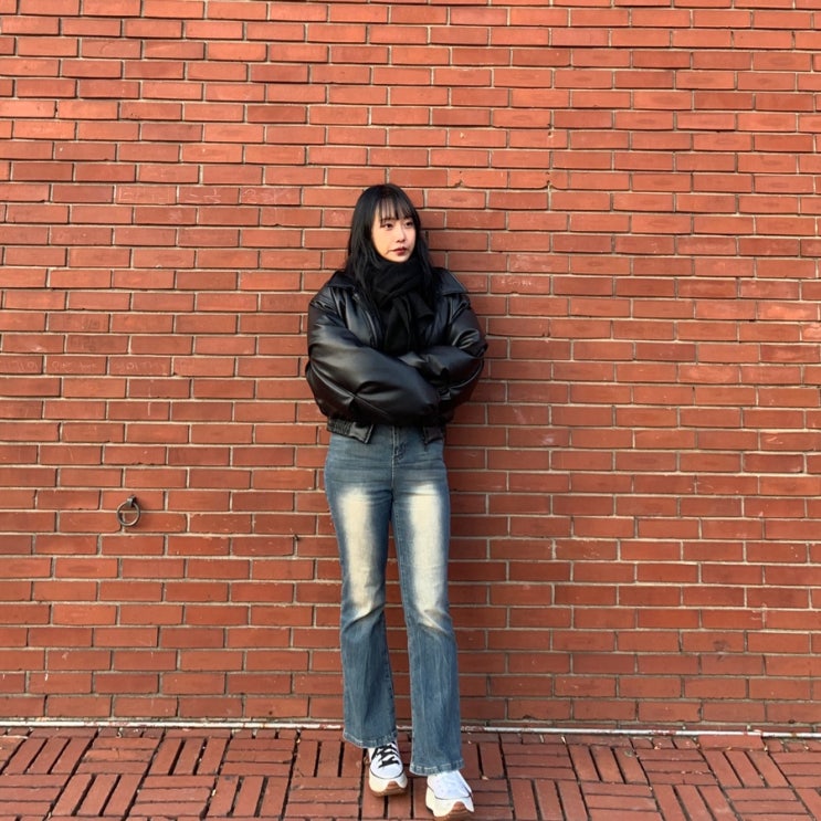 [비바브라운/레더숏패딩] 힙한 무드와 감성을 가진 오버핏 숏패딩리뷰