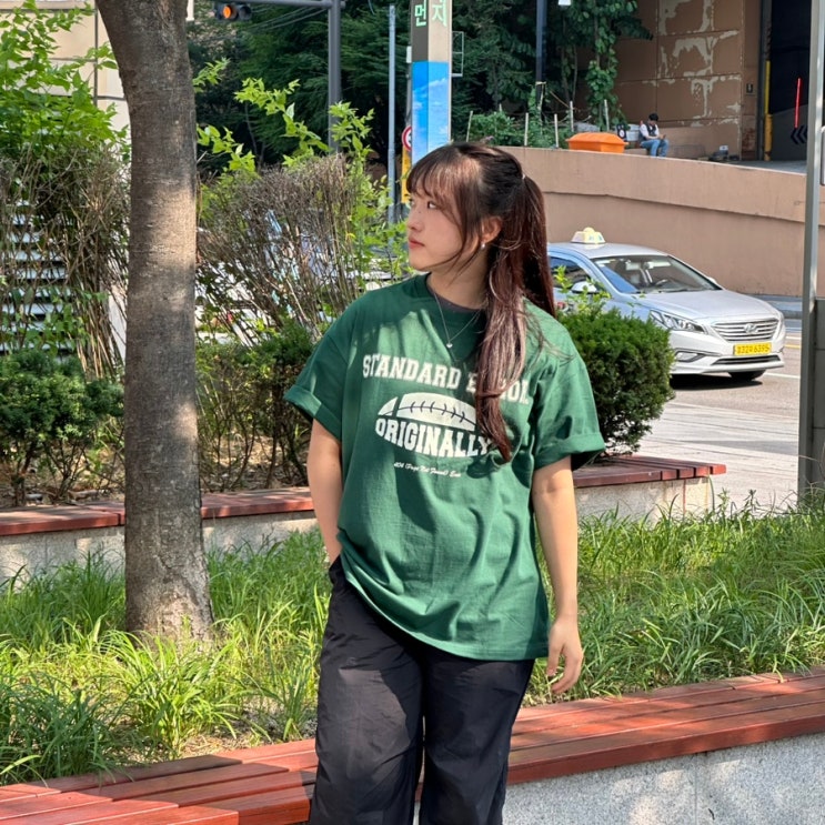 여름 그래픽 티셔츠 반팔티 스탠다드에러 무신사 추천템