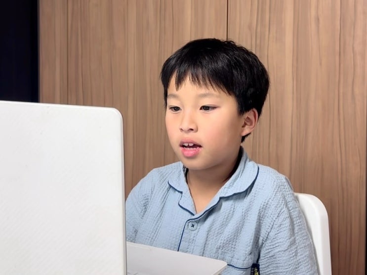 초등 화상영어 아이캐치유에서 4주 수업한 후기 :)