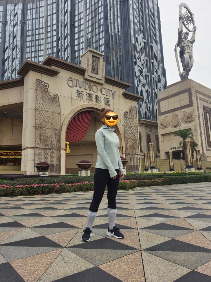 러닝 데일리 에슬레저 브랜드 스틸리즘 에어워밍 러닝 후드