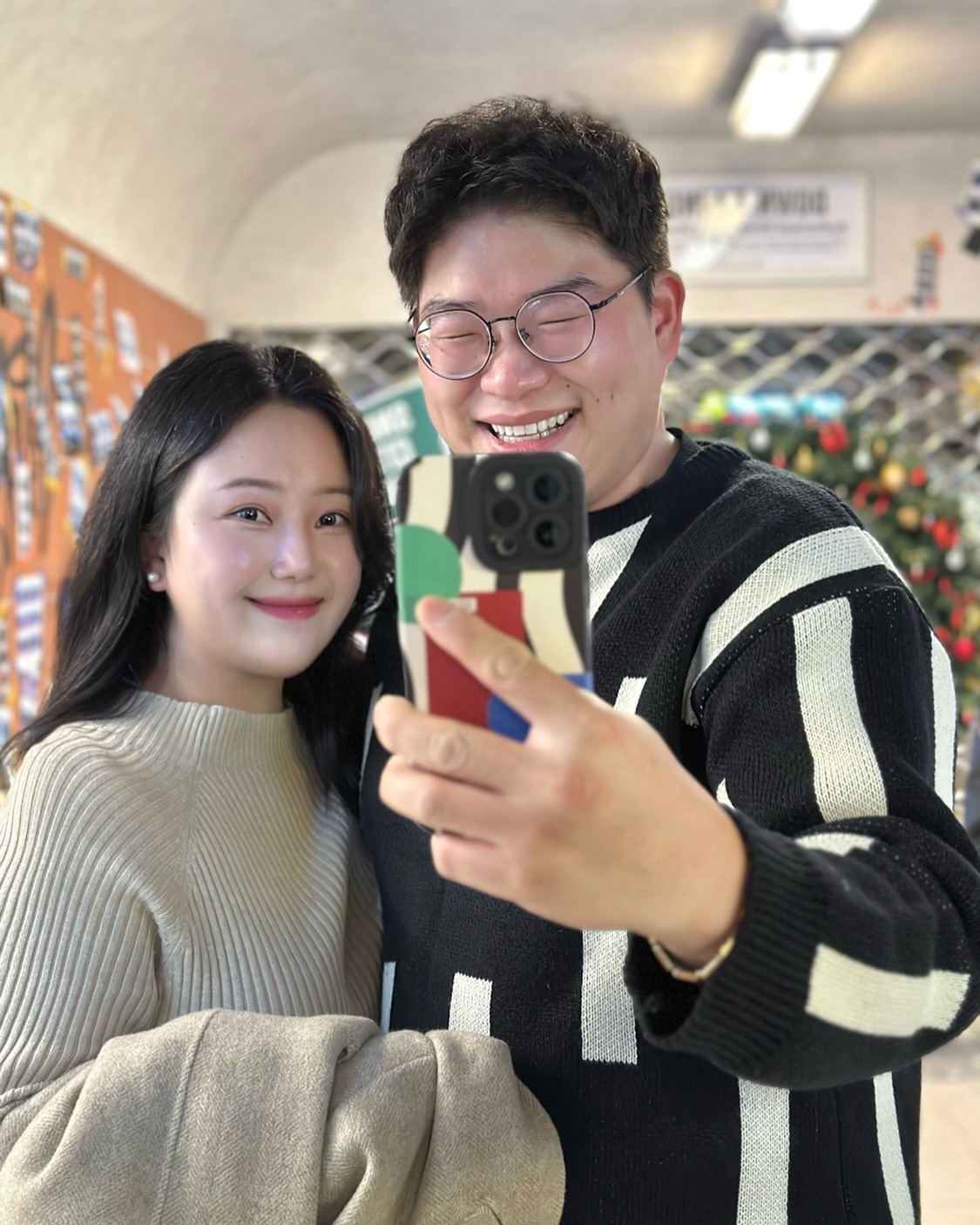 겨울 시즌 되~~~~~~~게 맘에 드는 사진 🎄🤍

#부부샷 #전포데이트 #술톤