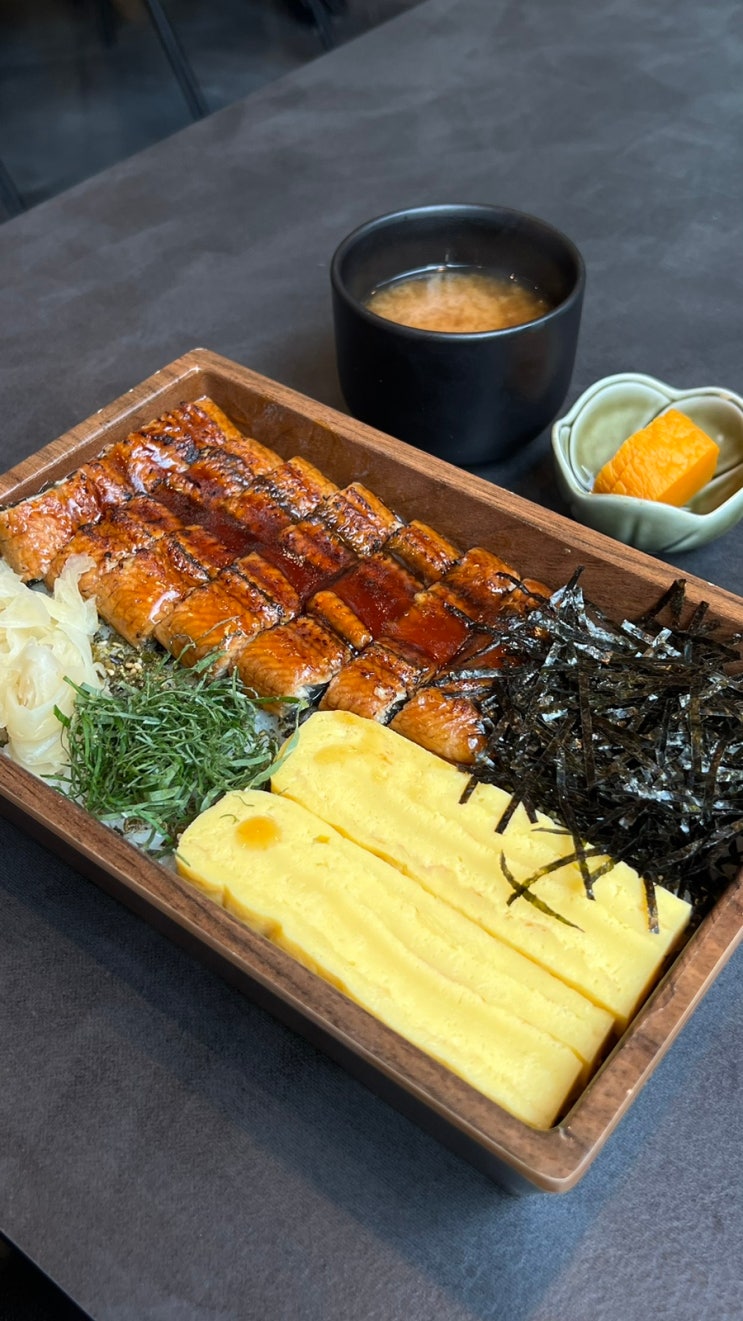 [서울숲맛집] 이벤트가 가득한 장어덮밥 맛집 "스시도쿠 더성수"