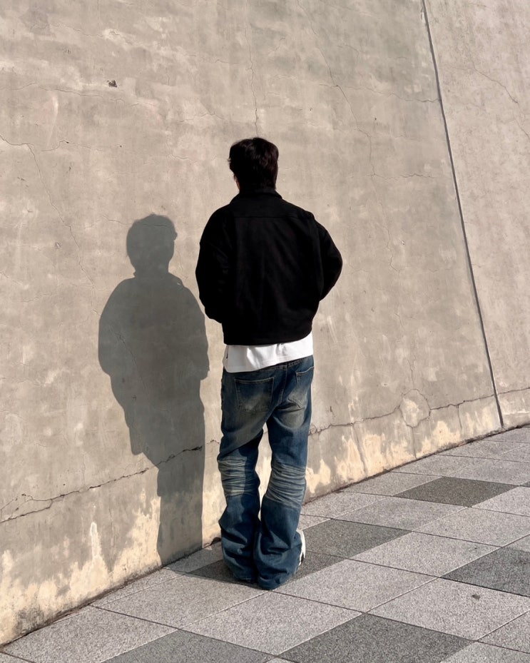 아이러니포르노 “스웨이드 자켓”
