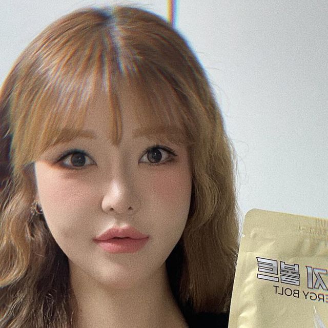 Üᴍɪʏᴀ on Instagram: "#광고 운동 전 간편하게 한 포로 운동 효과를 높여주는 에너지 음료예요:) 부스터 음료에 흔히 찾아볼 수 없는 고함량의 타우린과 L-카르니틴이 함유되어 있고, L-아르
