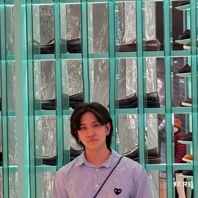 ∠('-'*) ㅣ 민석 on Instagram: "#협찬 @standarderror_official 

날씨가 잠깐(?) 좋을때 입어주면 좋은 벌룬 팬츠!👖 

🎈허리부터 밑단까지 자연스럽게 떨어지는 입체적인 벌룬 핏의 데님 팬츠!!

🎈미니멀한 디자인과 내추럴한 벌룬핏 실루엣이 특징

주소⬇️
https://www.musinsa.com/products/5151941

#스탠다드에러 #STANDARDERROR #남여공용팬츠 #데님 #데님팬츠 #팬츠 #바지 #와이드바지 #워싱팬츠 #와이드팬츠 #데일리룩 #바지추천 #DenimPants #Denim #Pants"