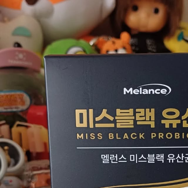 봄봄 on Instagram: "#광고 👉약사·한의사 공동개발 👉7종혼합유산균 50억 CFU보장 👉여성 맞춤 프로바이오틱스 *약 50억 마리 👉약사·한의사 공동개발 👉공식 특허 출원 👉 하루 한 포, 간편