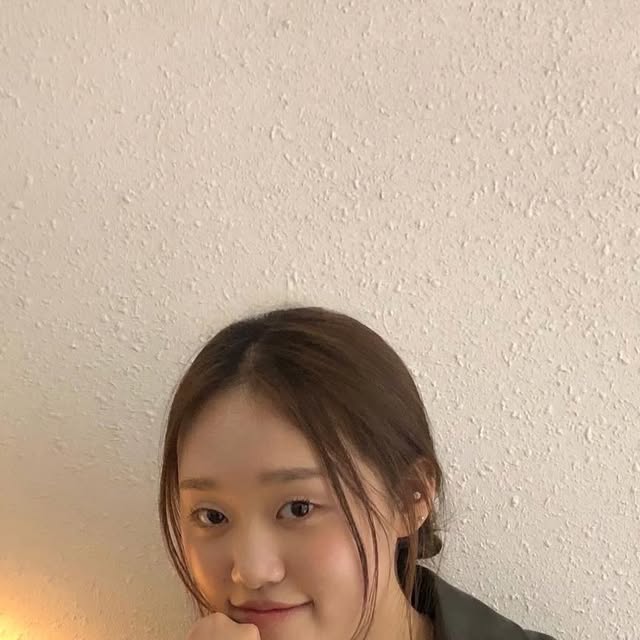 @h.yl.j on Instagram: "#광고 @right_here_men ✴︎ . . . . #롸잇히어 #right_here #necklace"