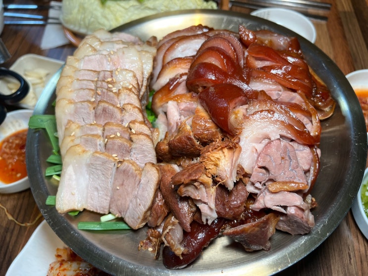 서울시립대 보쌈 족발 맛집 호야네족발