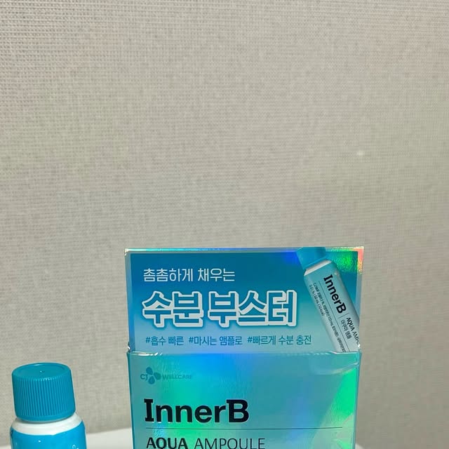 지은🌸 | 국내여행 • 핫플 • 카페 on Instagram: "#광고 🏷️ CJ웰케어 - 이너비 아쿠아 앰플 아무리 덧발라도 해결되지 않는 건조감이 고민이였는데 이너비 아쿠아 앰플을 만나서 해결했어요