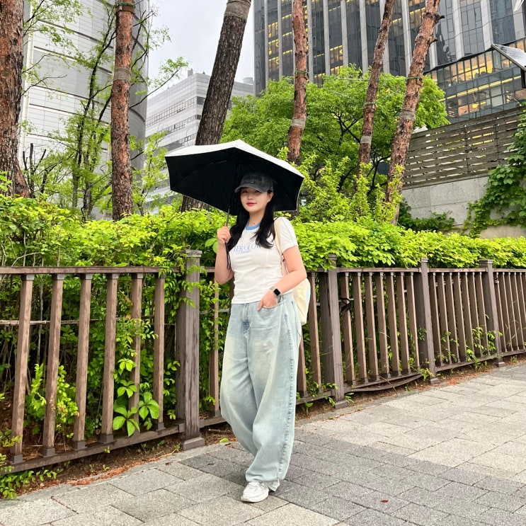 데일리 여름 연청바지 추천 스탠다드에러 벌룬핏 워싱 와이드 데님팬츠