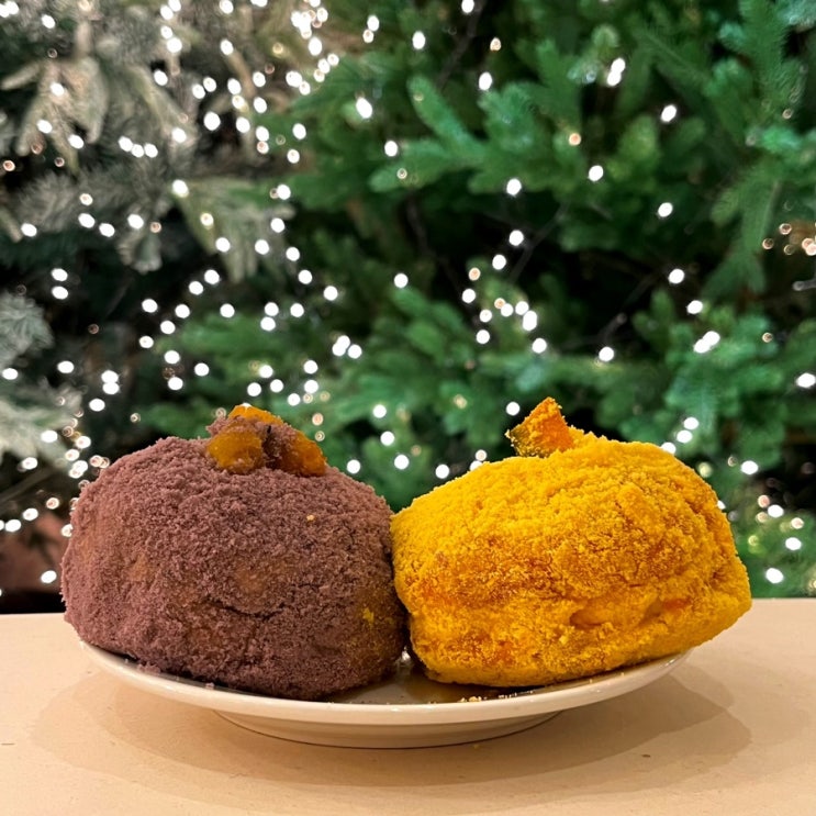 수원 호매실동 카페 맛있는 도넛과 크리스마스 포토존이 가득한 도나스데이