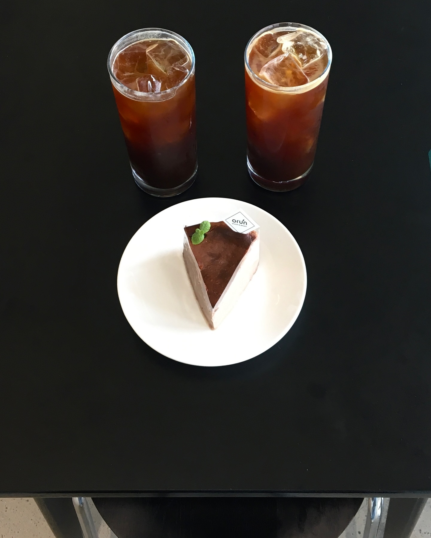 오랜만에 맘에 드는 사진 한가득 ☕️🥯🥐🍰
+ 초코 바치케? 진짜 꼭 드세요.