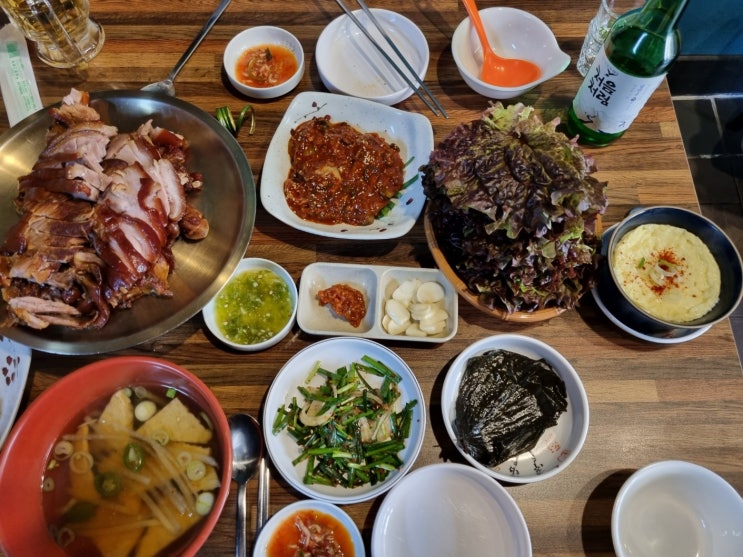 동대문 전농동 로컬 족발 보쌈 맛집 호야네족발